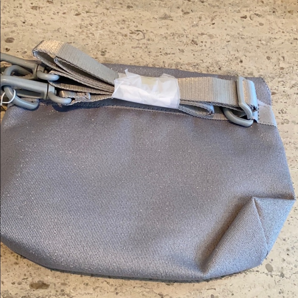 Lululemon Wear Ever You Go Bag Crossbody. - Picture 10 of 10